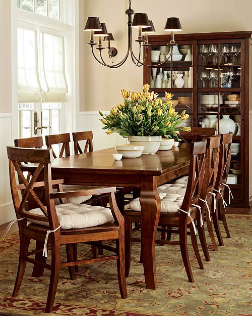 Classic Dining Table